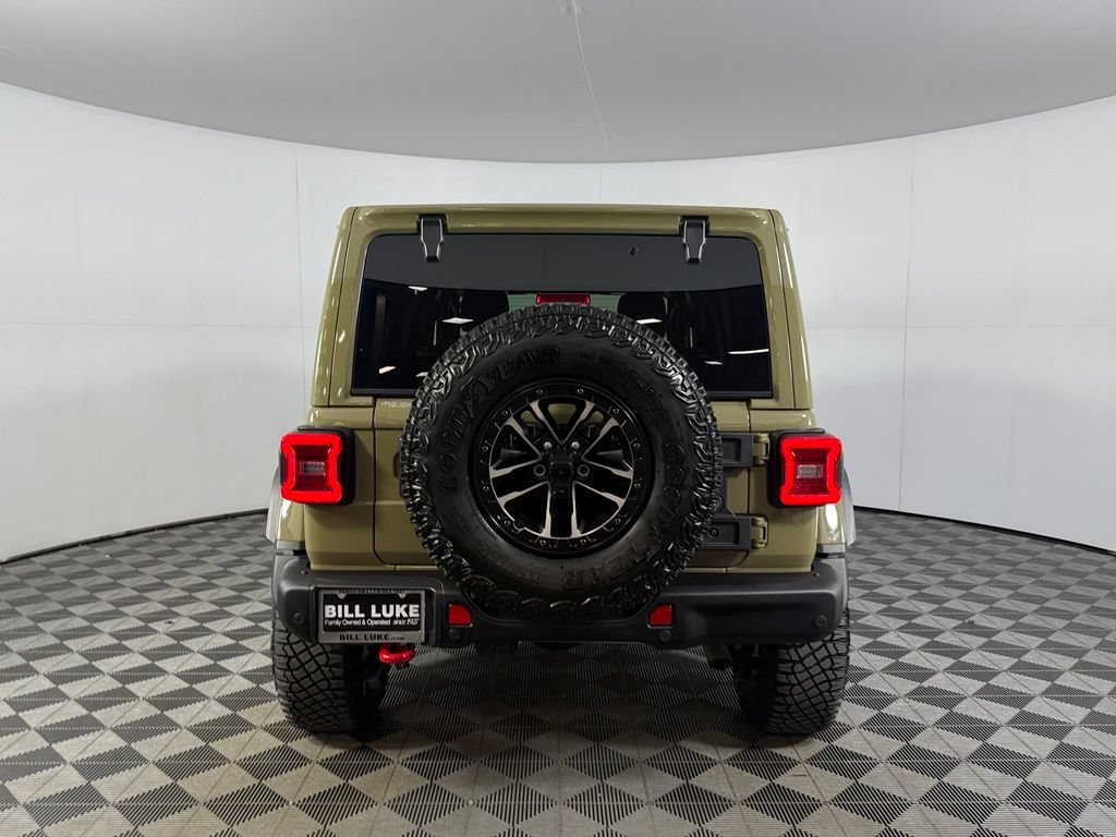 Certified 2025 Jeep Wrangler Unlimited Rubicon AWD/4WD image 7
