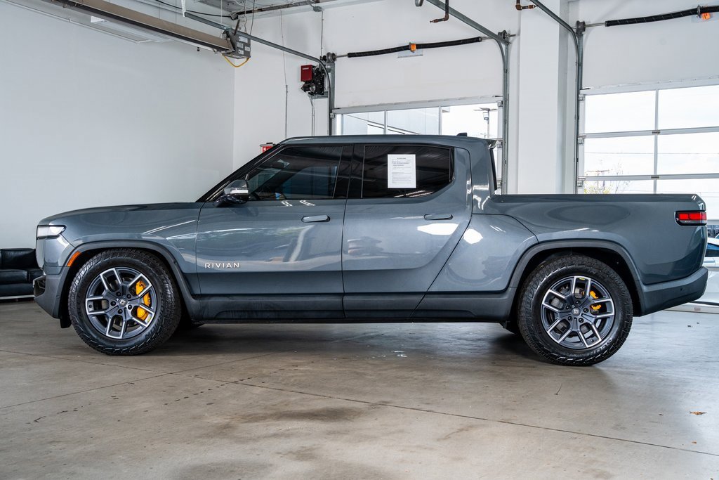 Used 2022 Rivian R1T Launch Edition image 8