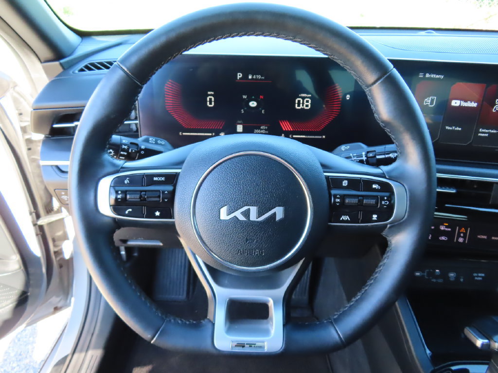 Used 2025 Kia K5 GT-Line w/ GT-Line Premium Package AWD/4WD image 17