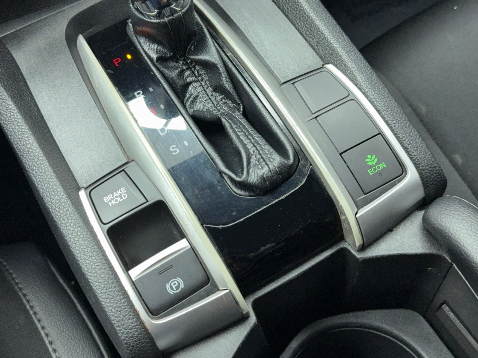 Used 2020 Honda Civic Sport image 29