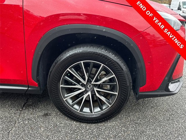 Used 2024 Lexus NX 300h AWD w/ Luxury Package image 12