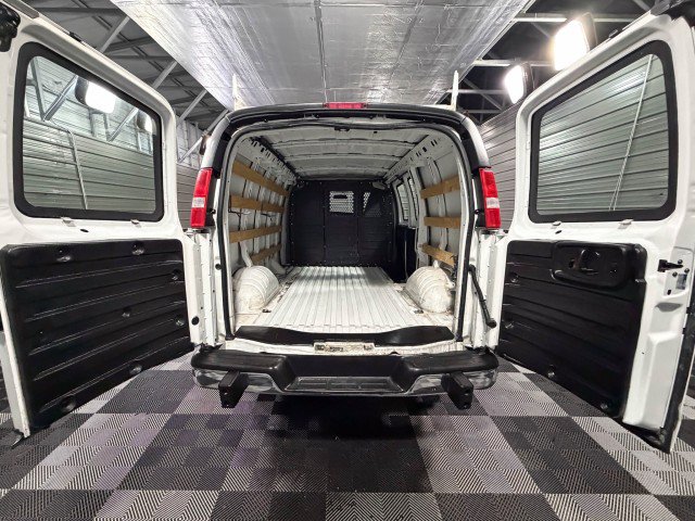 Used 2019 Chevrolet Express 2500 w/ Driver Convenience Package image 11