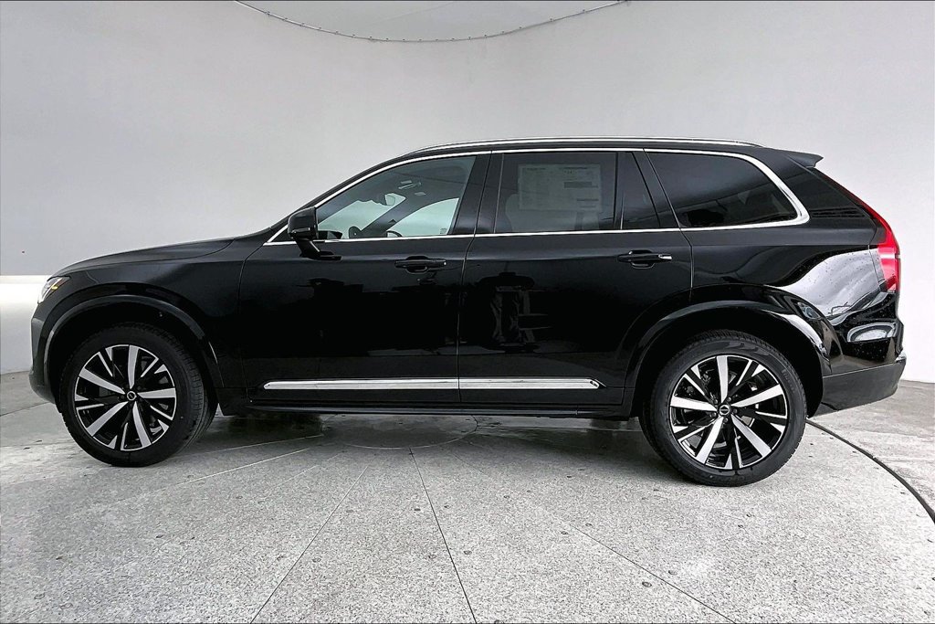 New 2026 Volvo XC90 B5 Core AWD/4WD image 8