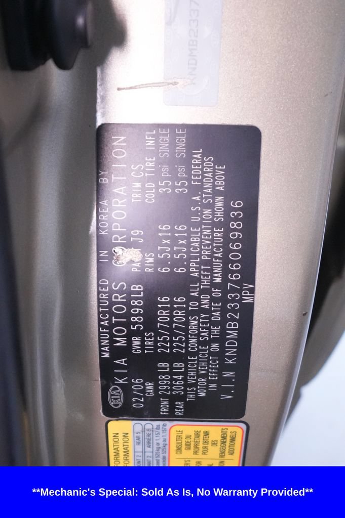 Used 2006 Kia Sedona FWD image 35