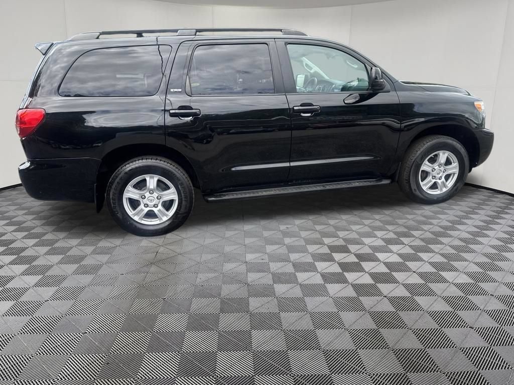 Used 2012 Toyota Sequoia SR5 AWD/4WD image 8