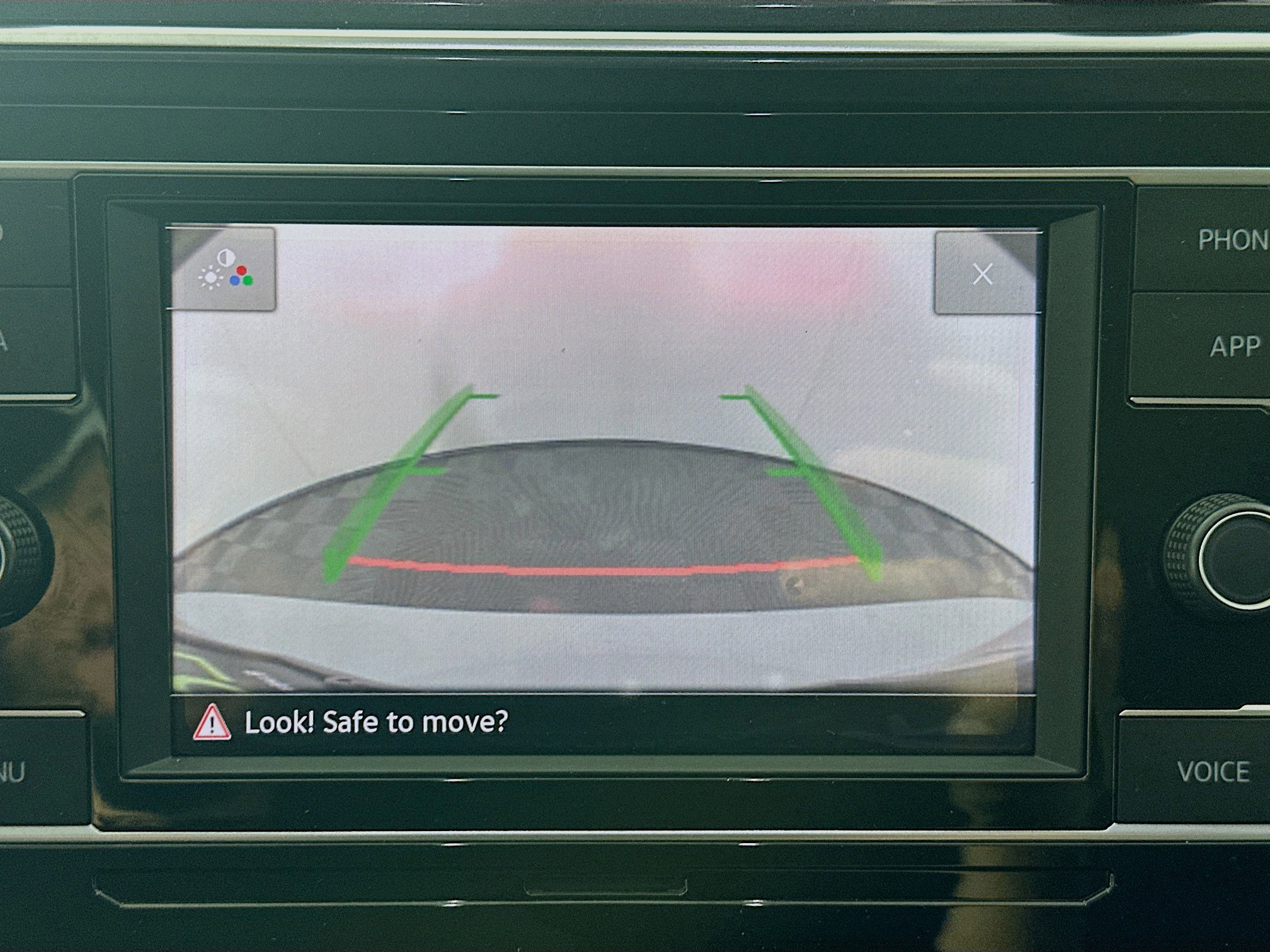 Used 2023 Volkswagen Tiguan S image 22