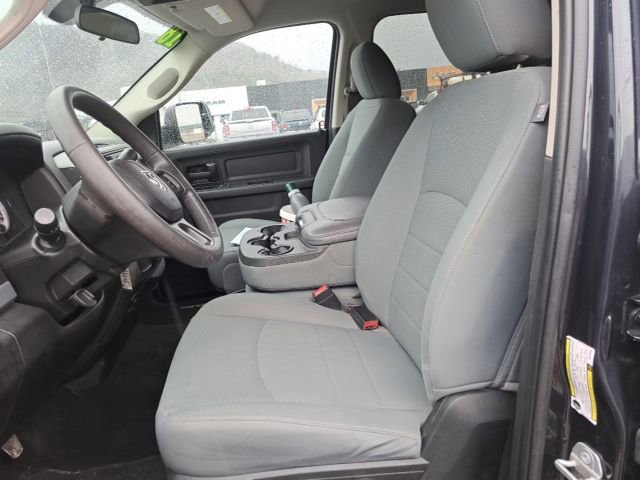 Used 2018 RAM 2500 Tradesman w/ Chrome Appearance Group image 9