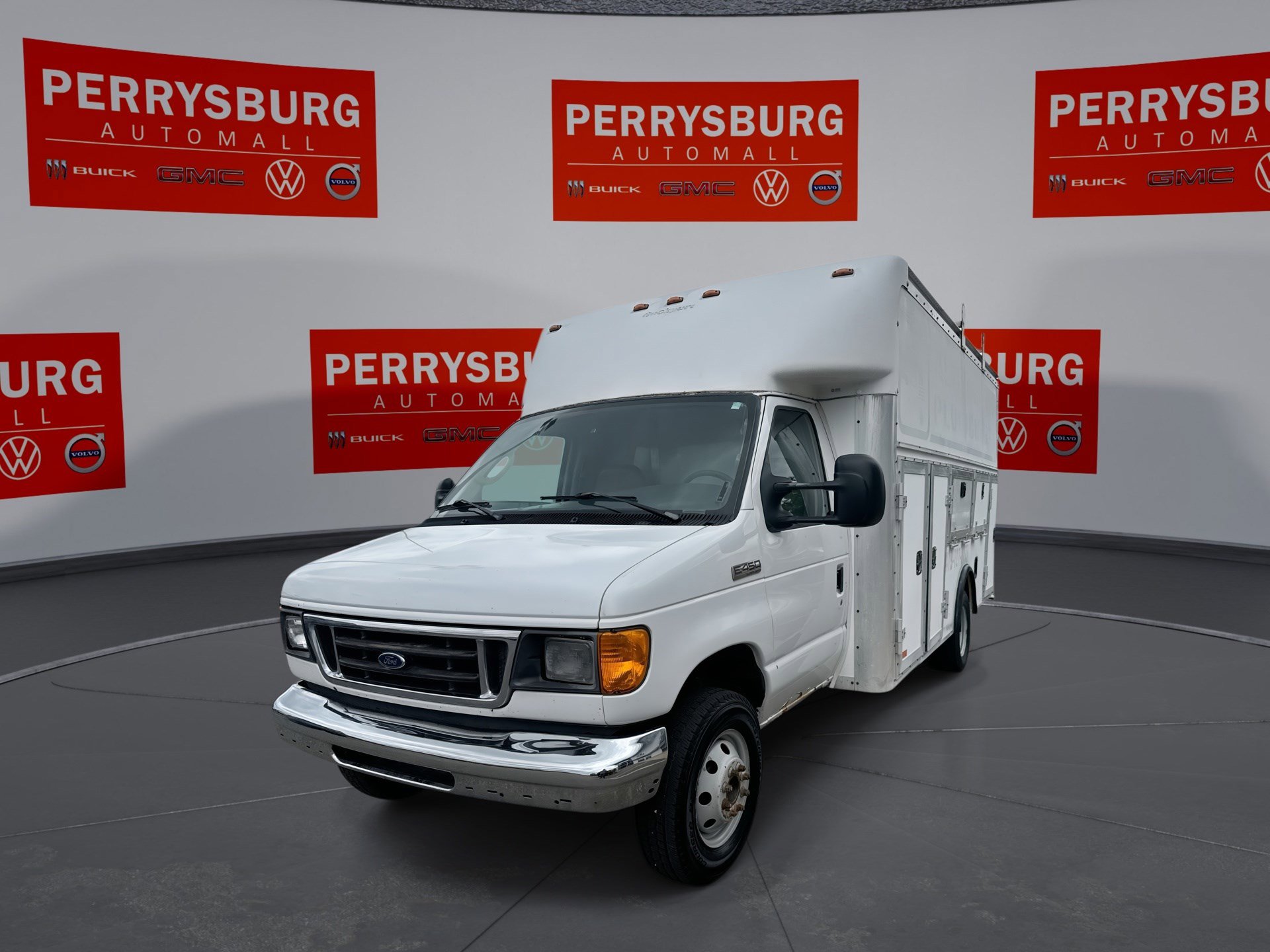 Used 2006 Ford E-450 and Econoline 450 image 1