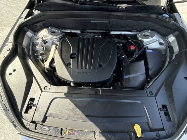 Used 2024 Volvo XC90 B5 Plus AWD/4WD image 28