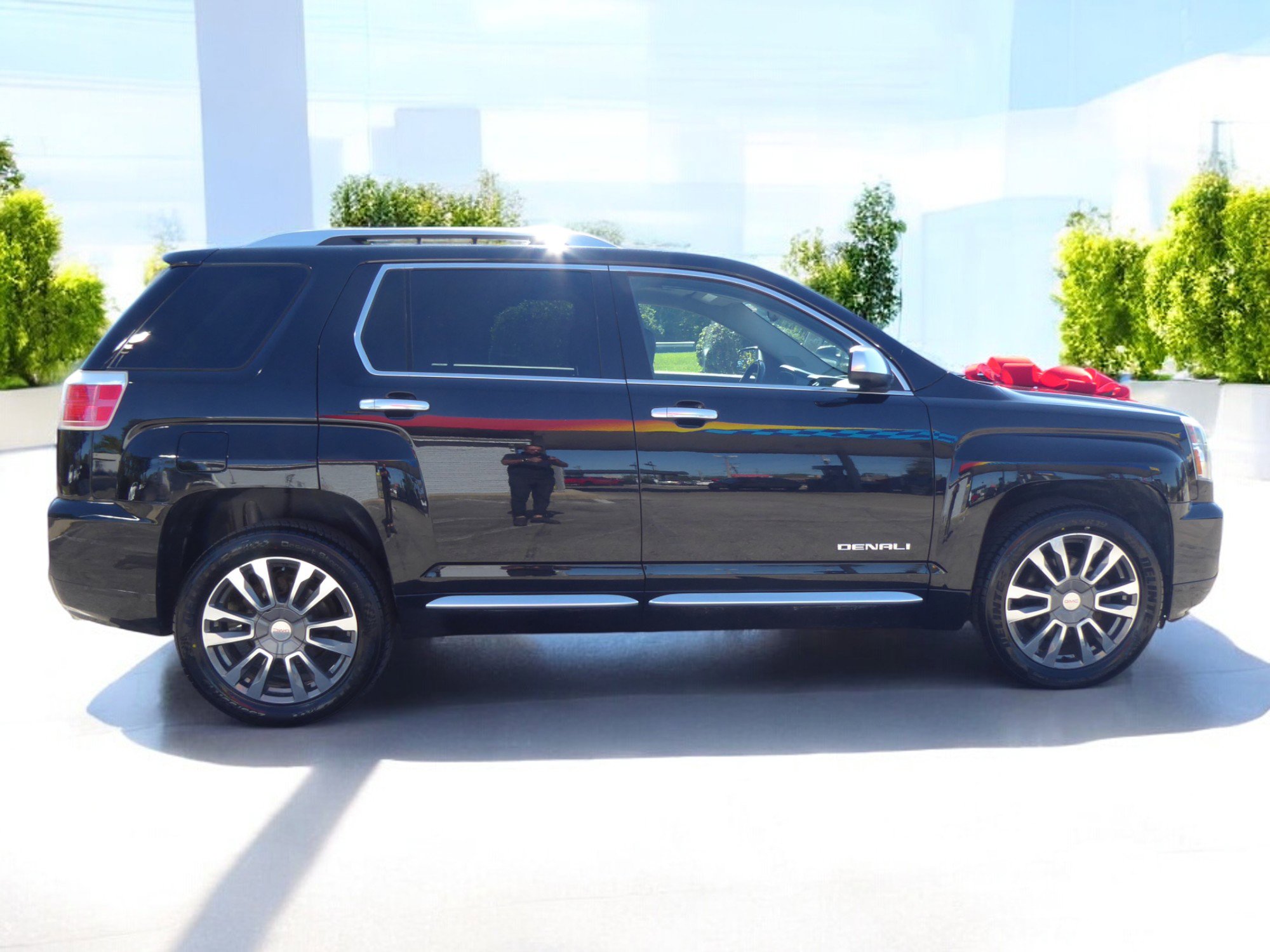 Used 2017 GMC Terrain Denali image 7