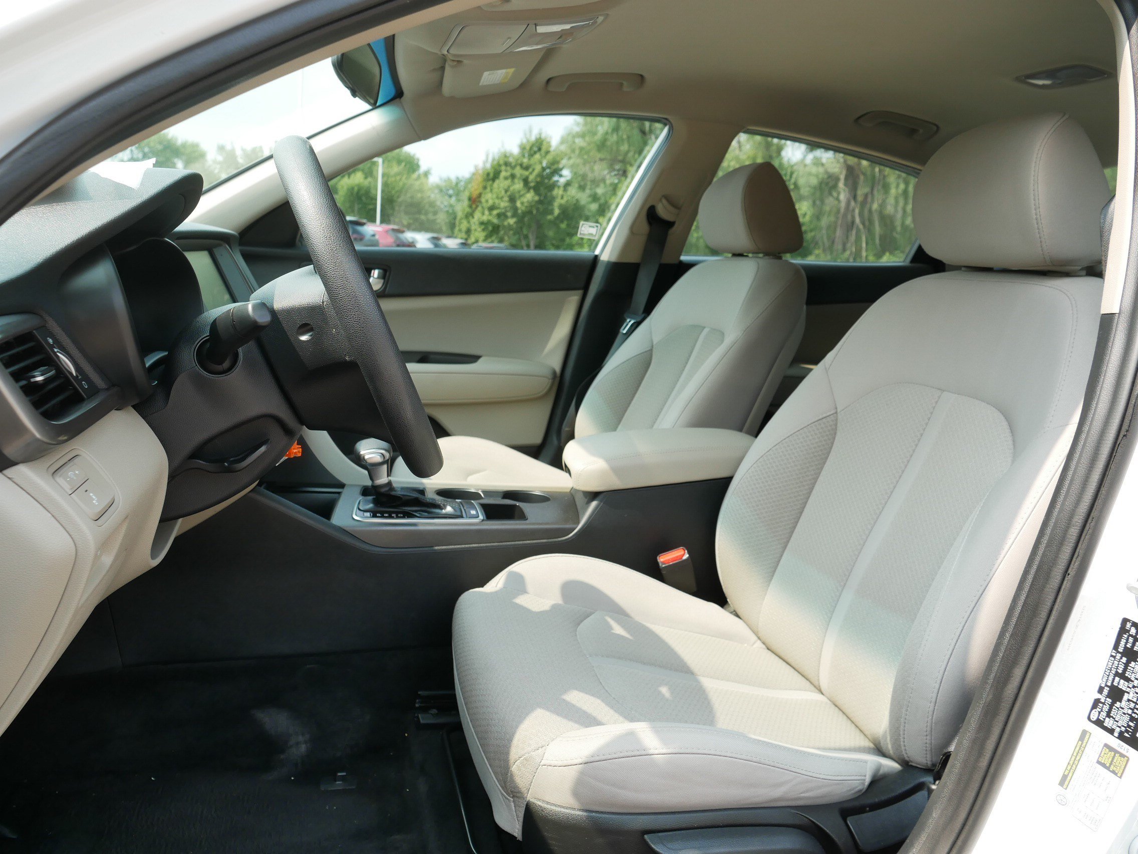 Used 2018 Kia Optima LX FWD image 34