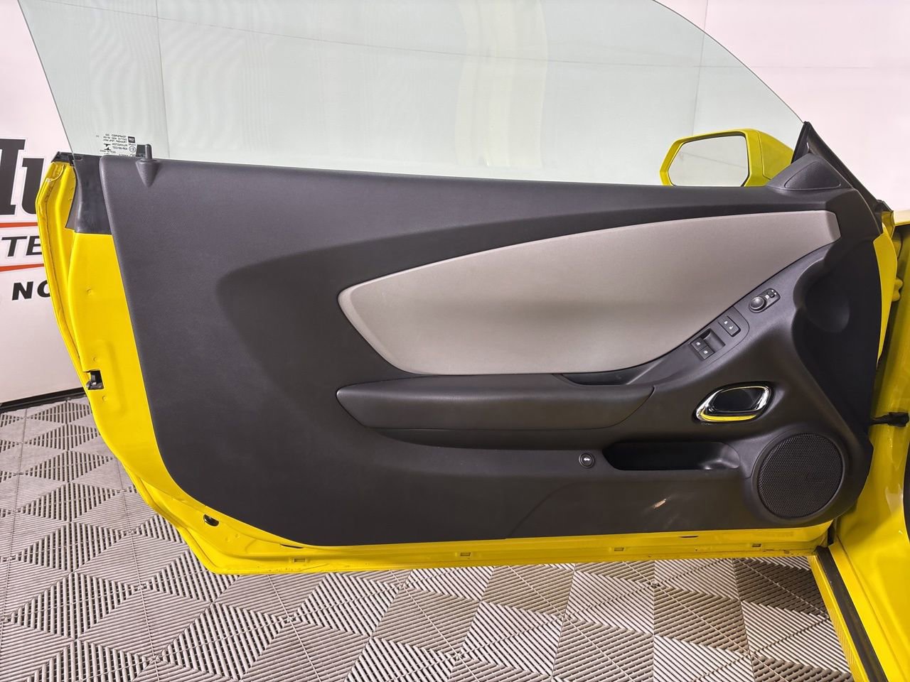 Used 2015 Chevrolet Camaro LS image 10