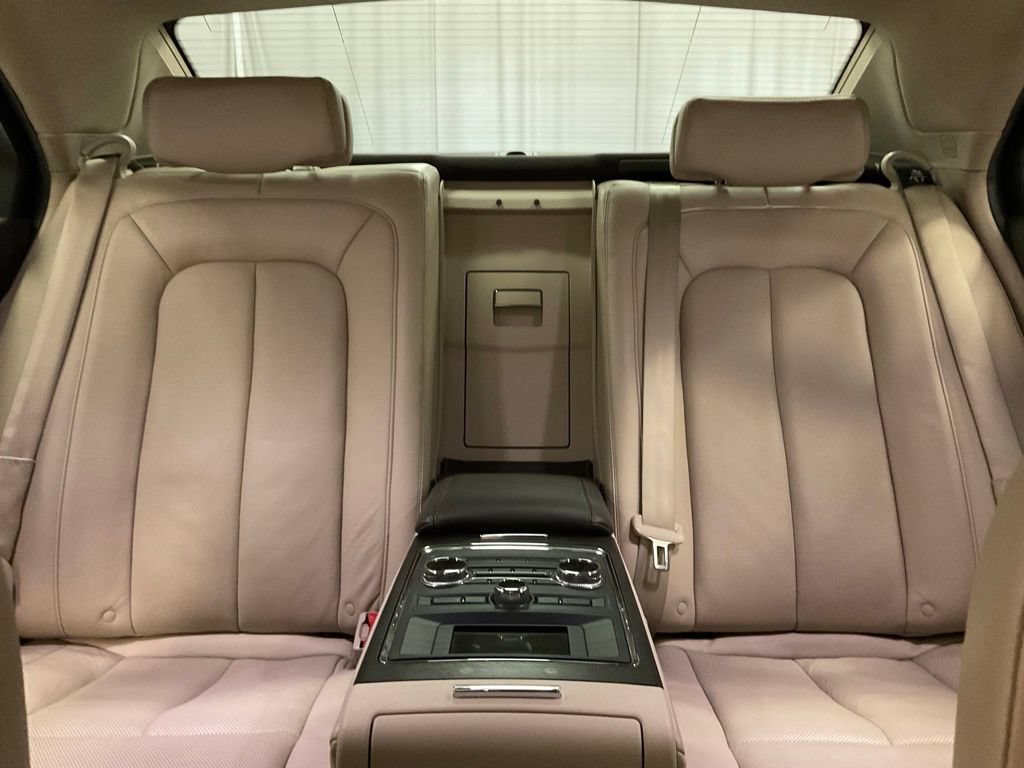 Used 2018 Lincoln Continental Reserve w/ Rear-seat Package AWD/4WD image 35