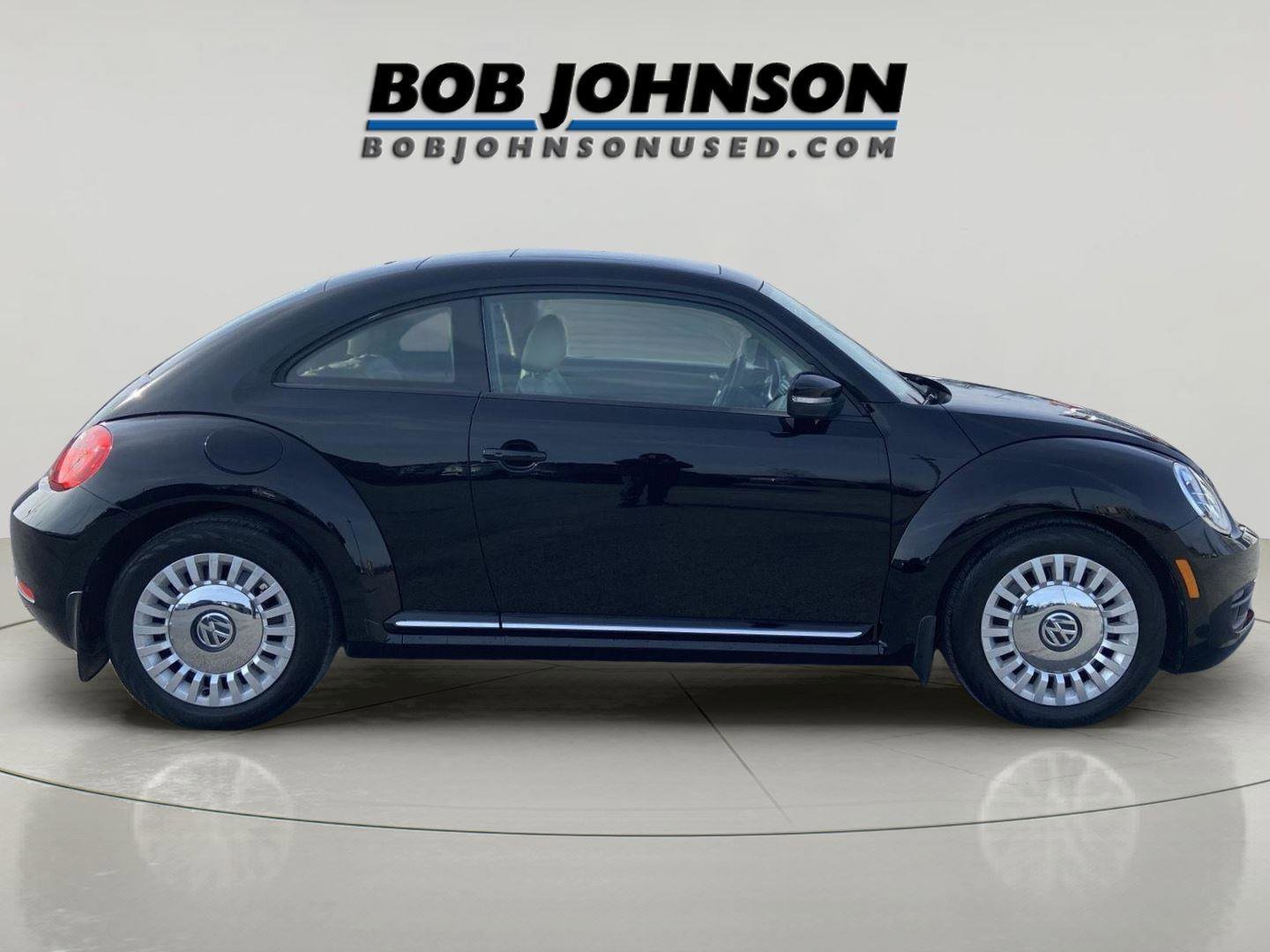 Used 2013 Volkswagen Beetle 2.5 image 2