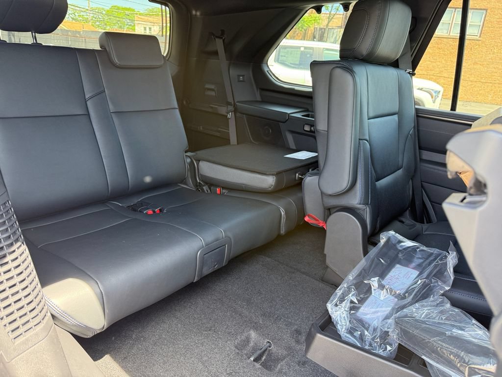 New 2026 Toyota Sequoia Platinum AWD/4WD image 31