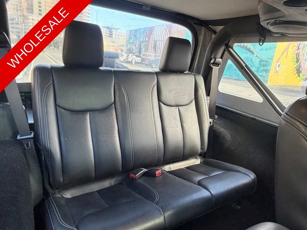 Used 2014 Jeep Wrangler Rubicon w/ Power Convenience Group AWD/4WD image 14