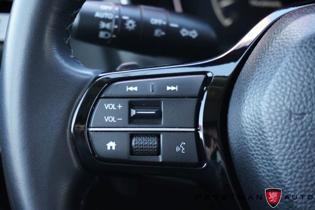 Used 2025 Honda Pilot Touring image 35