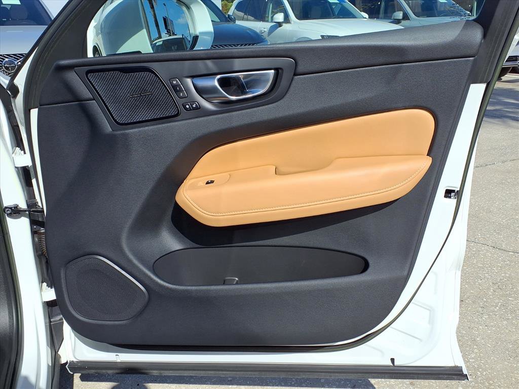 Certified 2023 Volvo XC60 B6 Ultimate image 14