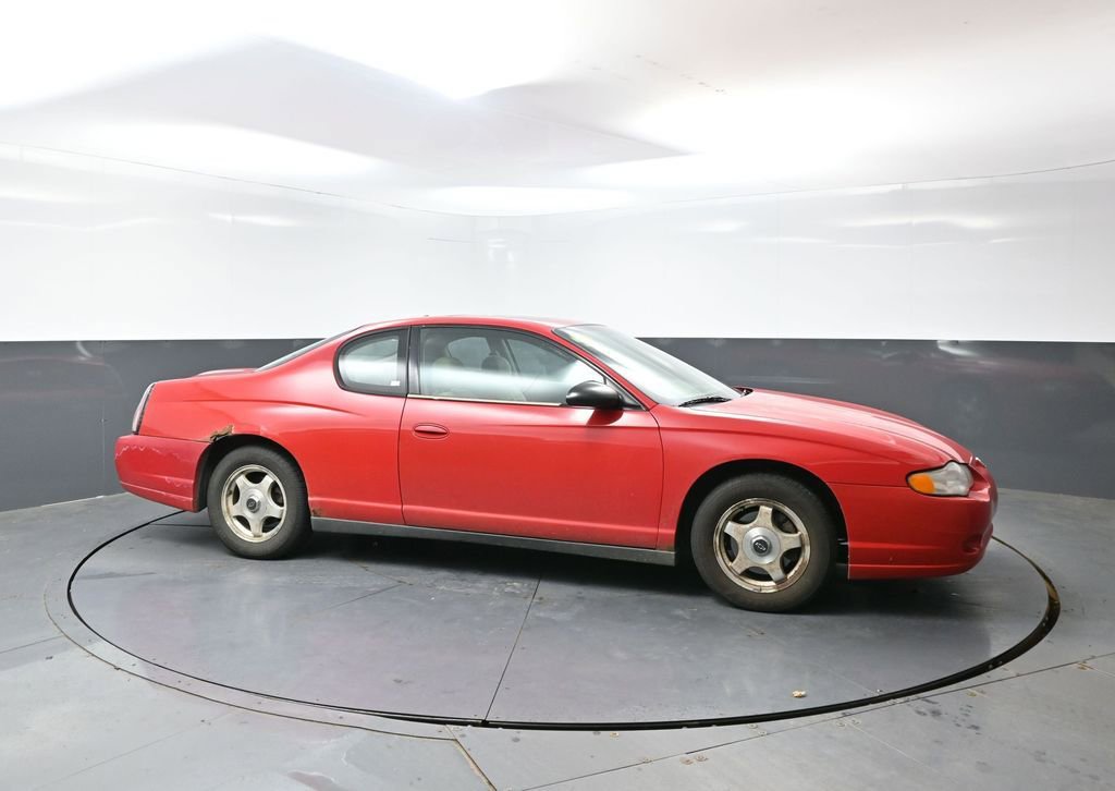 Used 2005 Chevrolet Monte Carlo LS w/ Preferred Equipment Group FWD image 2