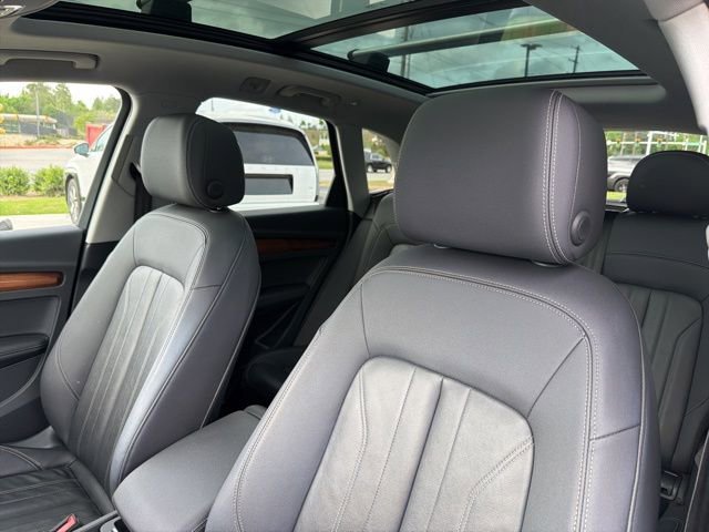 Used 2022 Audi Q5 2.0T Premium Plus image 23