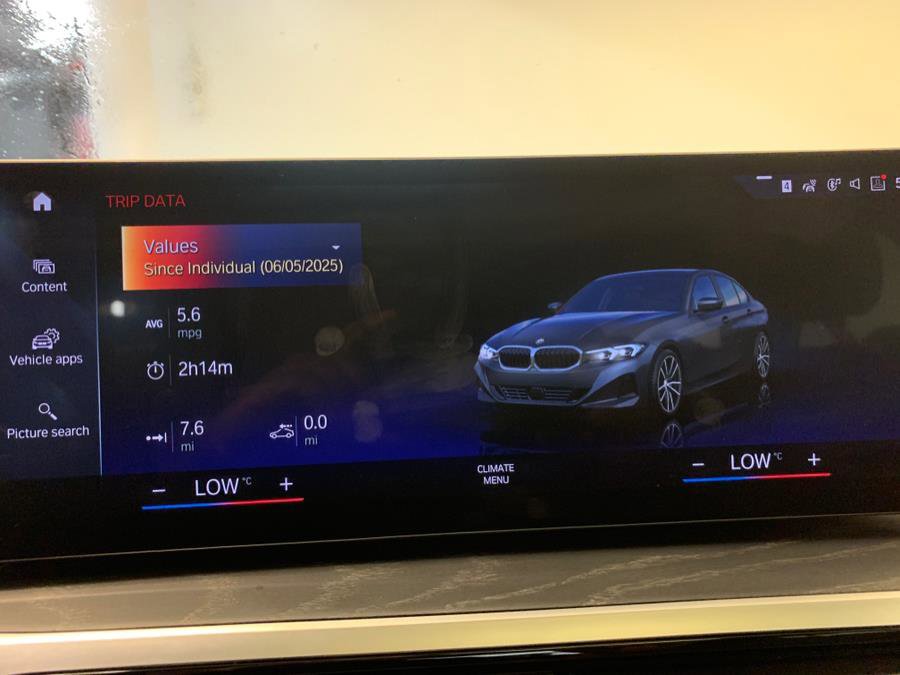 Used 2024 BMW 330i xDrive Sedan w/ Convenience Package image 31