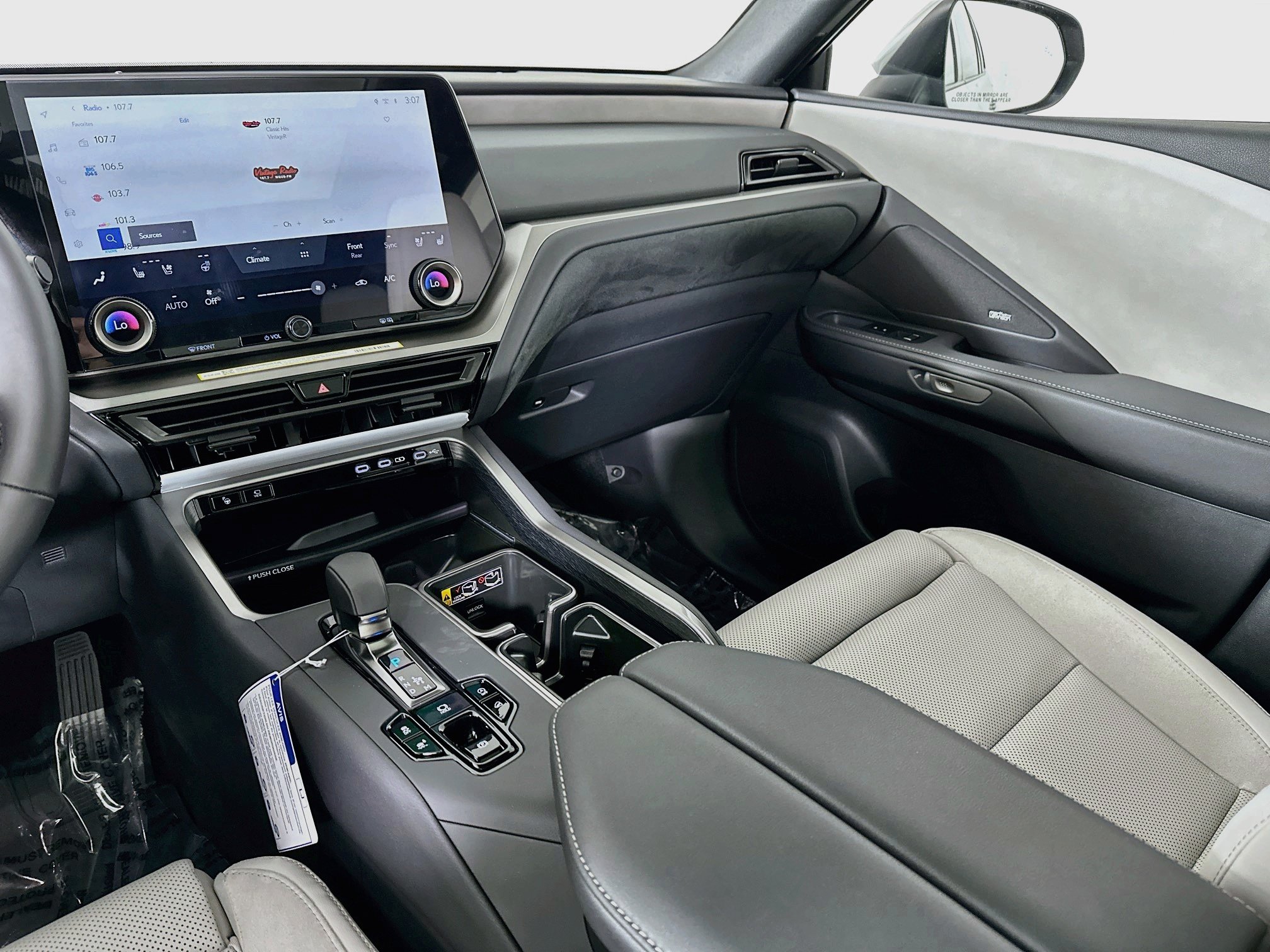 Certified 2025 Lexus TX 350 AWD w/ Technology Package image 23