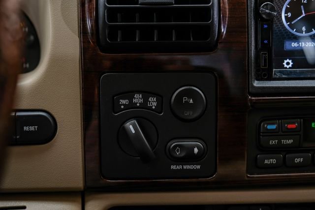 Used 2005 Ford F350 King Ranch AWD/4WD image 26