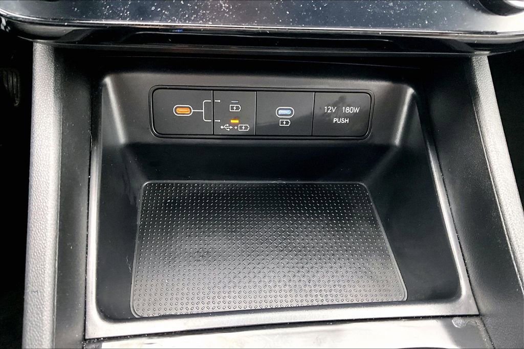 Certified 2025 Hyundai Santa Cruz SEL image 33