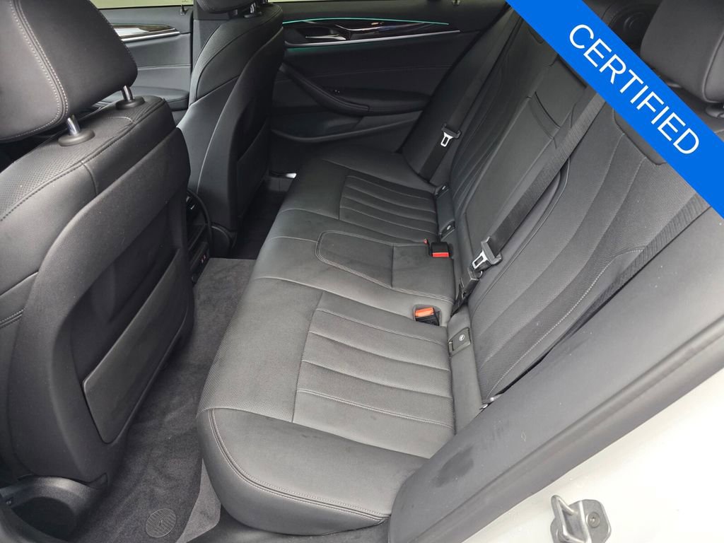 Used 2021 BMW 540i w/ Convenience Package RWD image 14
