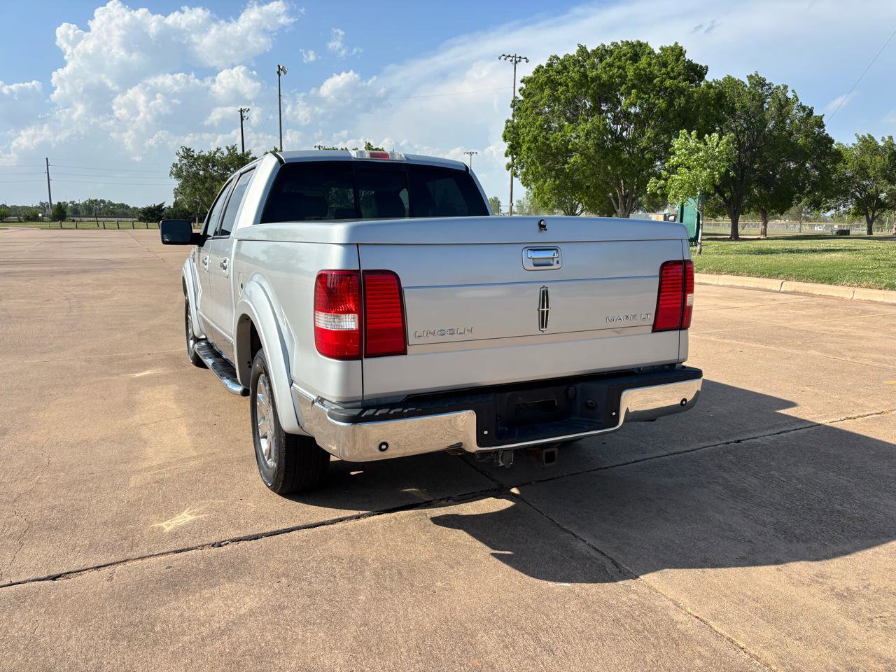 Used 2006 Lincoln Mark LT 2WD image 7