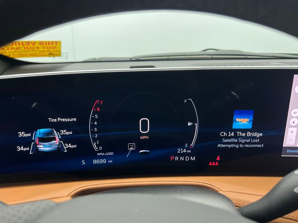 Used 2024 Cadillac XT4 Sport image 16