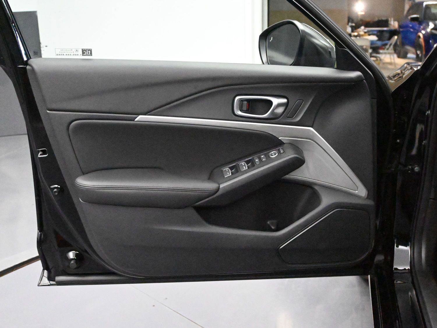 Certified 2026 Acura Integra image 9