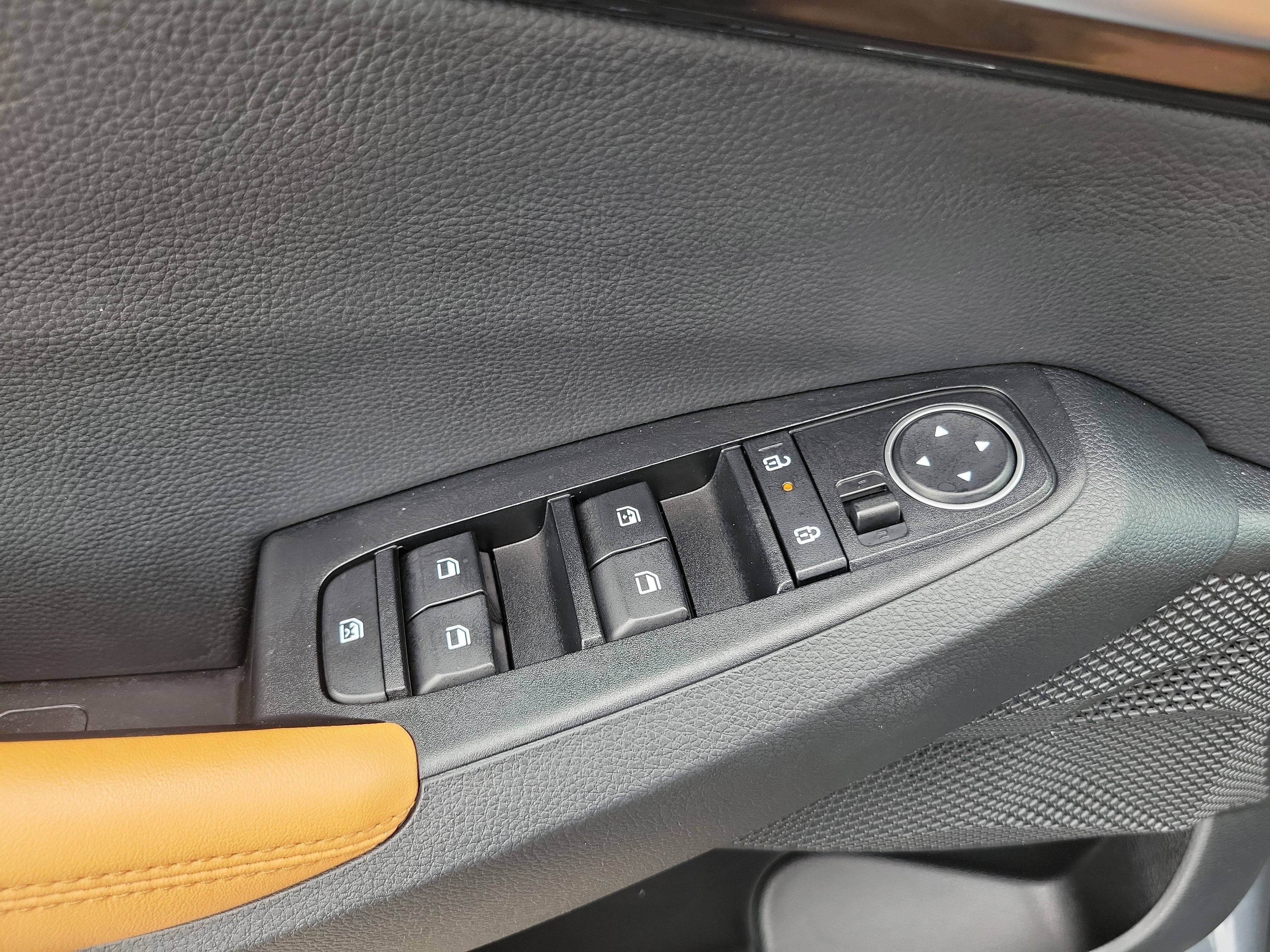Used 2025 Kia Seltos EX w/ EX Sunroof Package FWD image 28