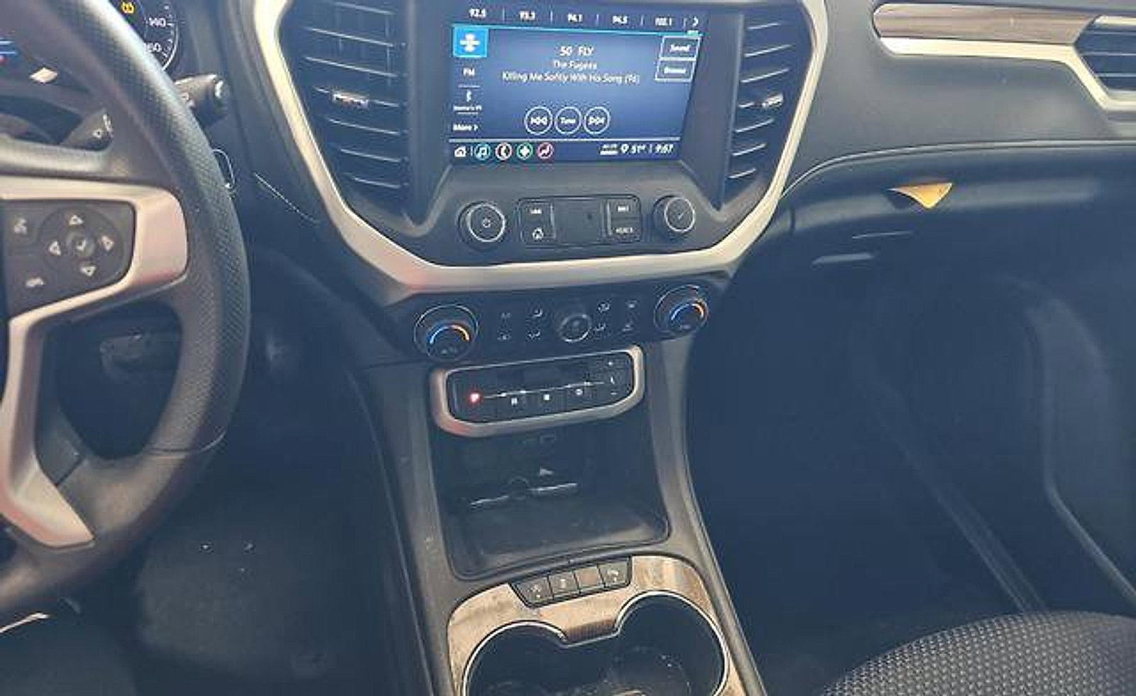 Used 2023 GMC Acadia SLE FWD image 13