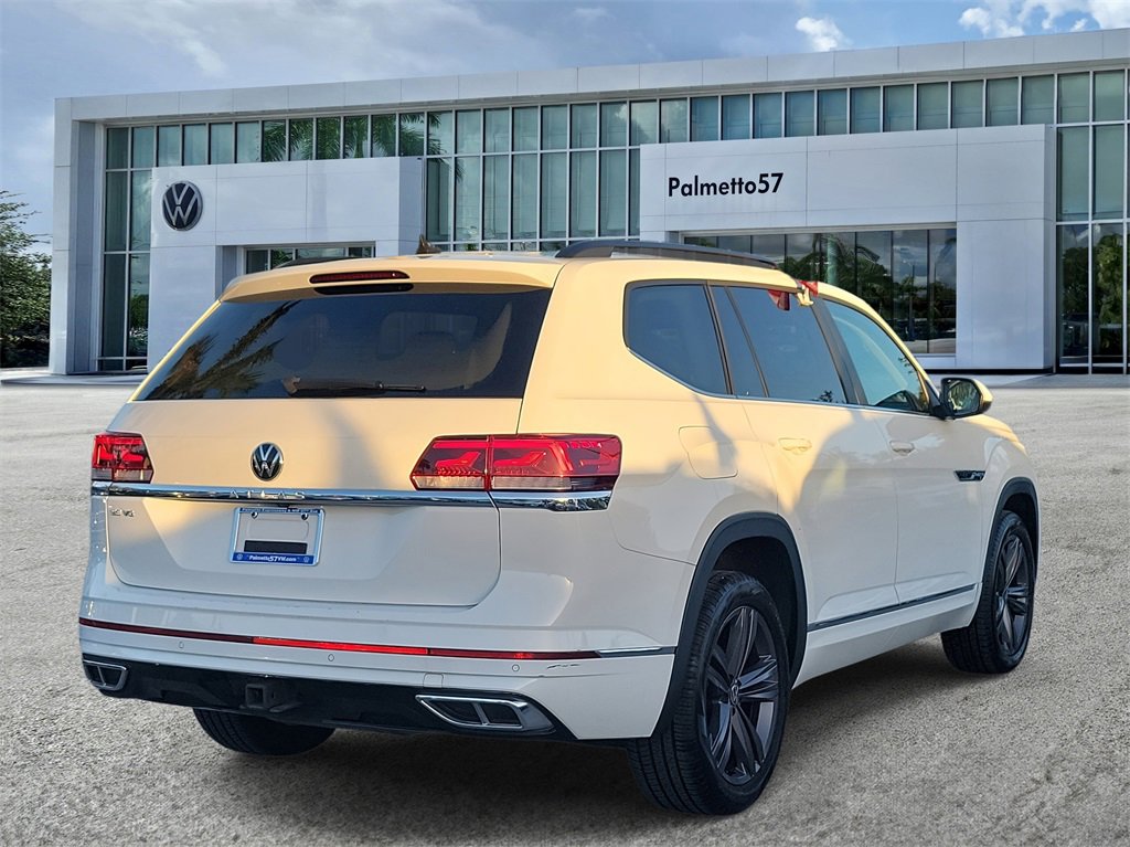 Used 2021 Volkswagen Atlas SE w/ Towing Package image 6