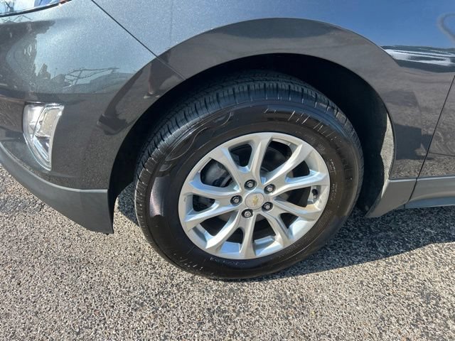 Used 2021 Chevrolet Equinox LS FWD image 10