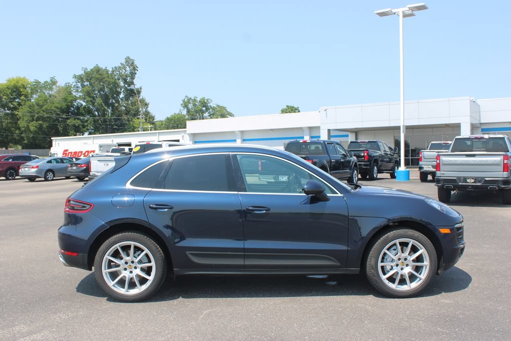Used 2018 Porsche Macan S AWD/4WD image 11