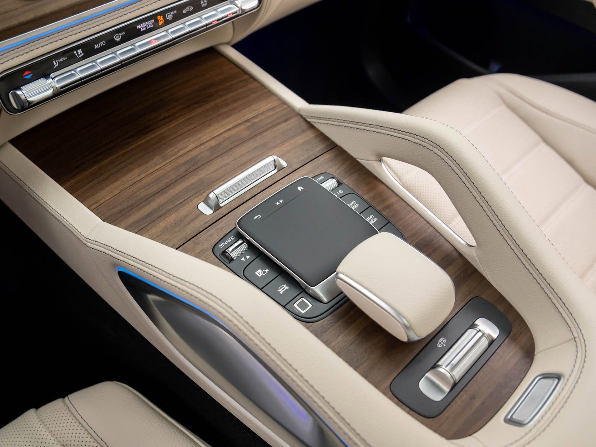 New 2026 Mercedes-Benz GLS 580 4MATIC image 12