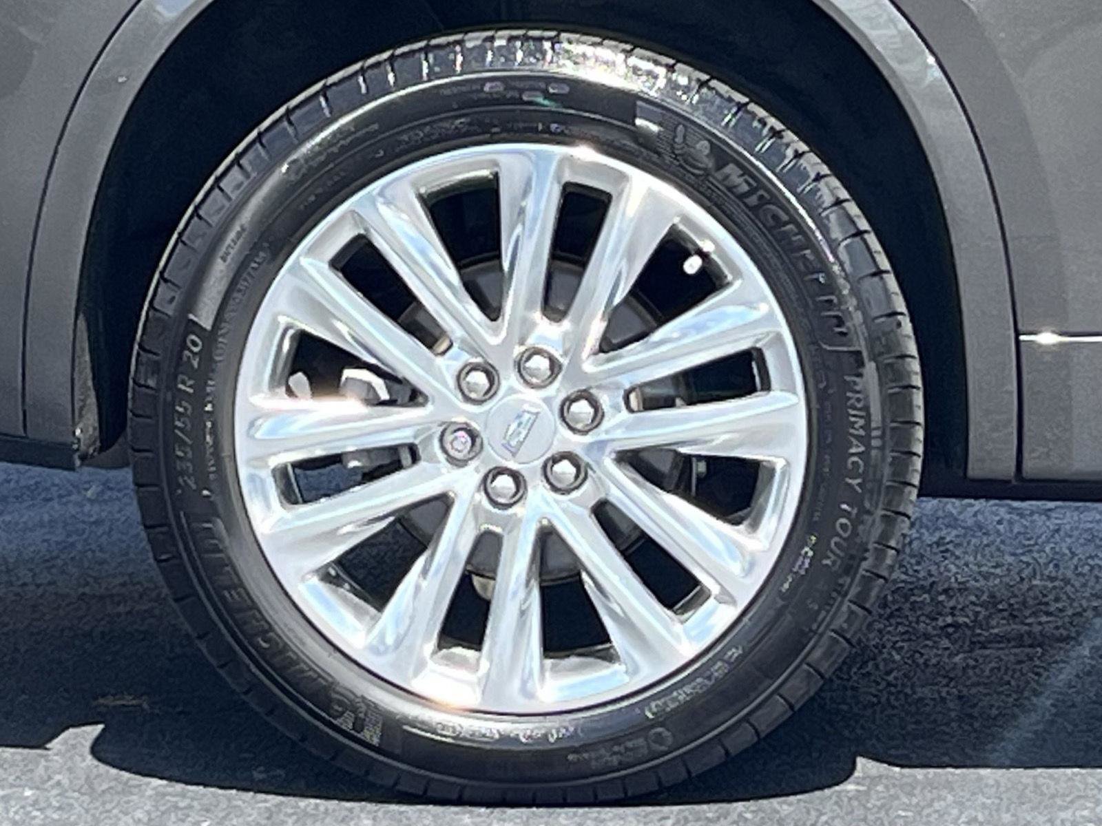 Used 2020 Cadillac XT6 Premium Luxury image 33