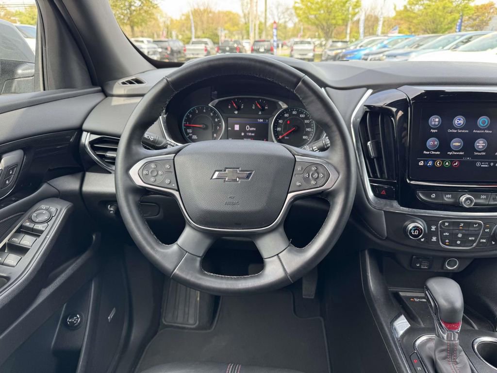 Used 2023 Chevrolet Traverse RS AWD/4WD image 14