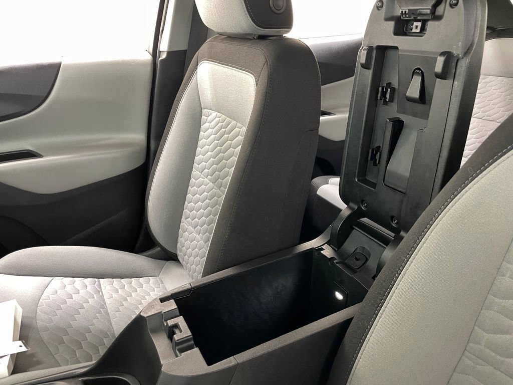 Certified 2021 Chevrolet Equinox LS w/ LS Convenience Package FWD image 30