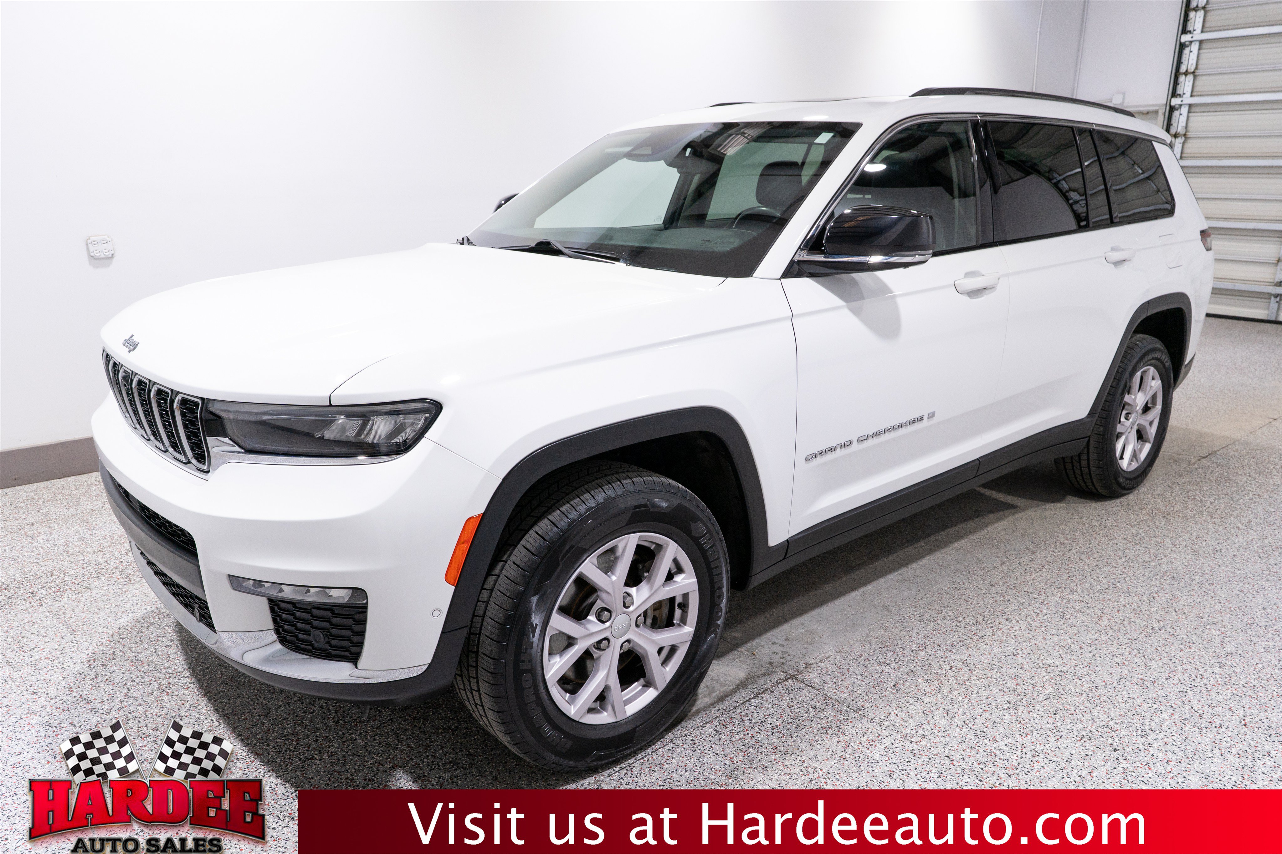 Used 2022 Jeep Grand Cherokee L Limited w/ Luxury Tech Group II AWD/4WD image 2