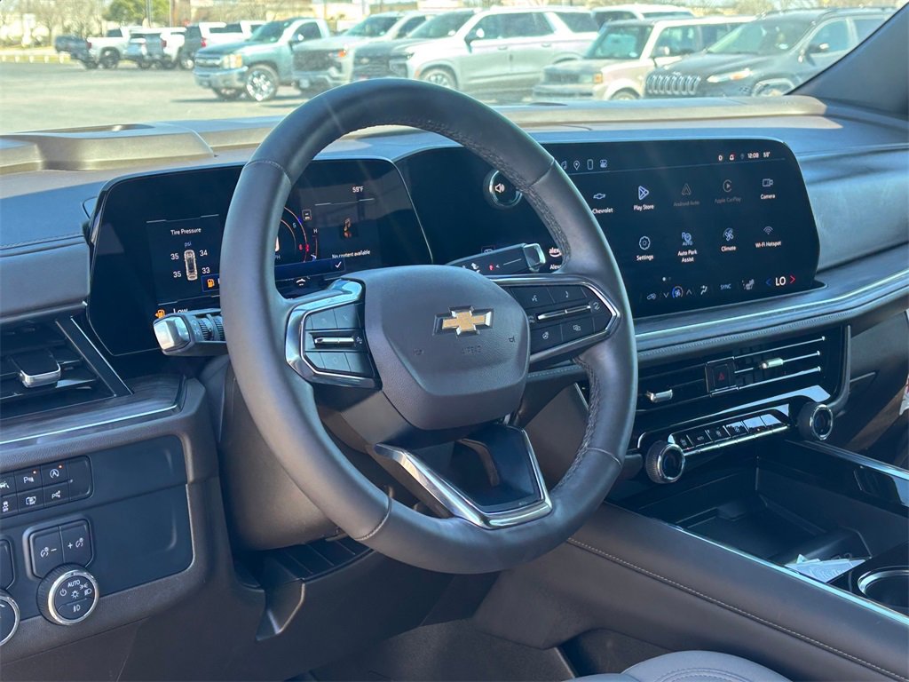Used 2025 Chevrolet Tahoe LT w/ Comfort Package image 8