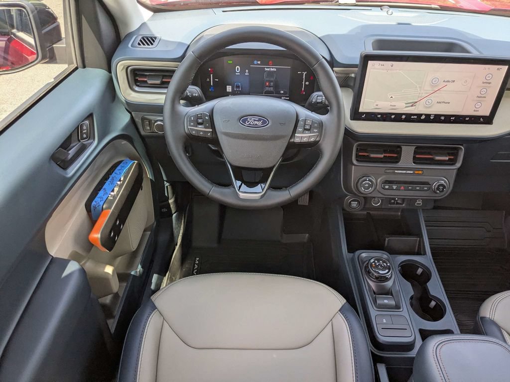 New 2026 Ford Maverick Lariat w/ 4K Tow Package AWD/4WD image 18