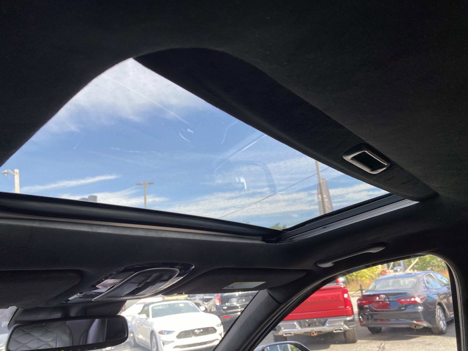 Used 2021 Hyundai Palisade Calligraphy image 11