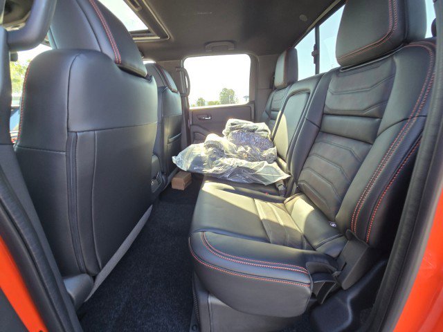 New 2025 Nissan Frontier PRO-4X w/ Pro Premium Package image 18