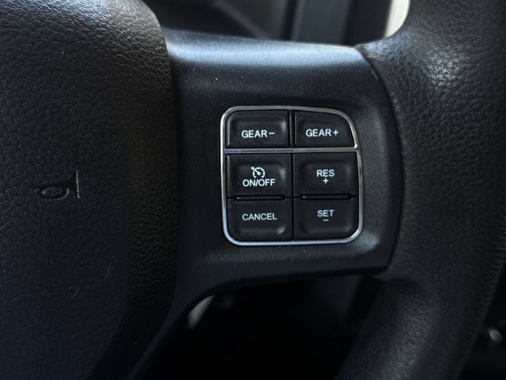 Used 2017 RAM 1500 Classic SLT AWD/4WD image 21