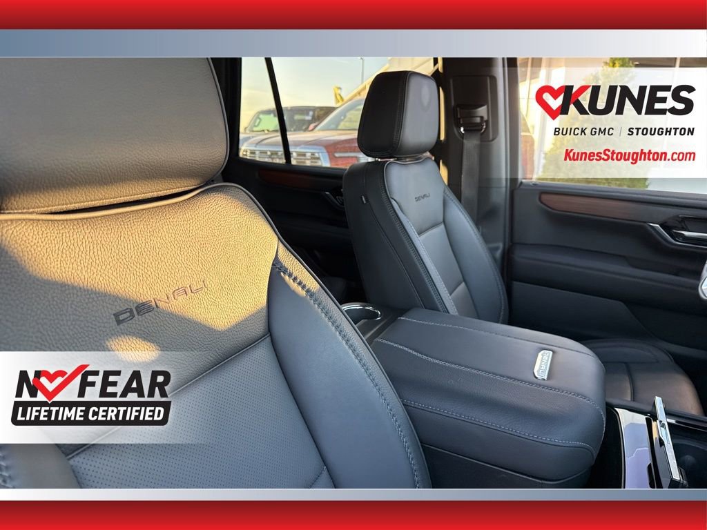Used 2025 GMC Yukon Denali image 52