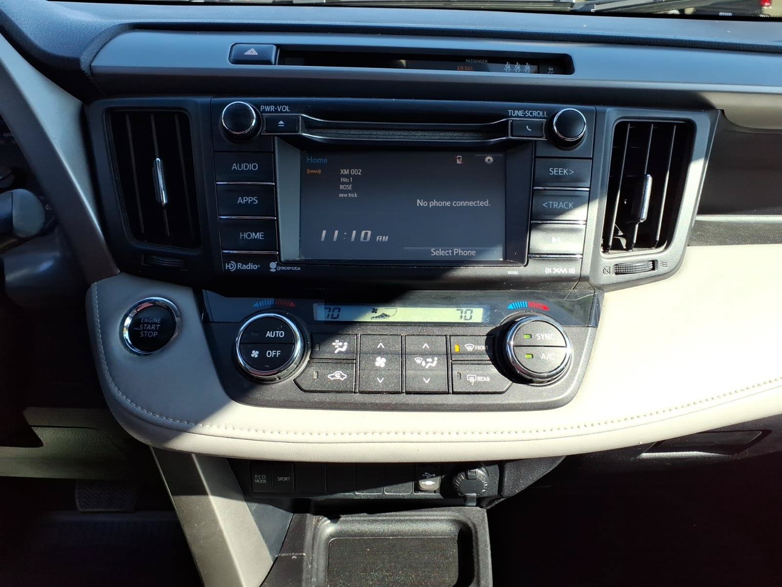 Used 2018 Toyota RAV4 XLE AWD/4WD image 24