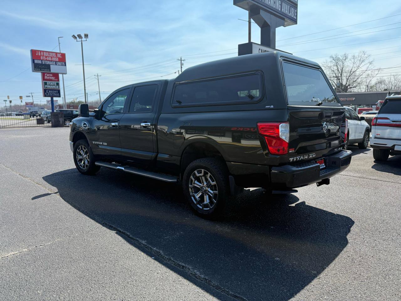 Used 2019 Nissan Titan SL w/ Chrome Package image 6